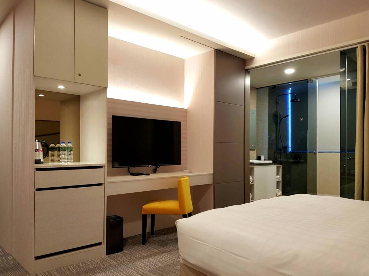 Hotel Geight Тайпей Екстериор снимка