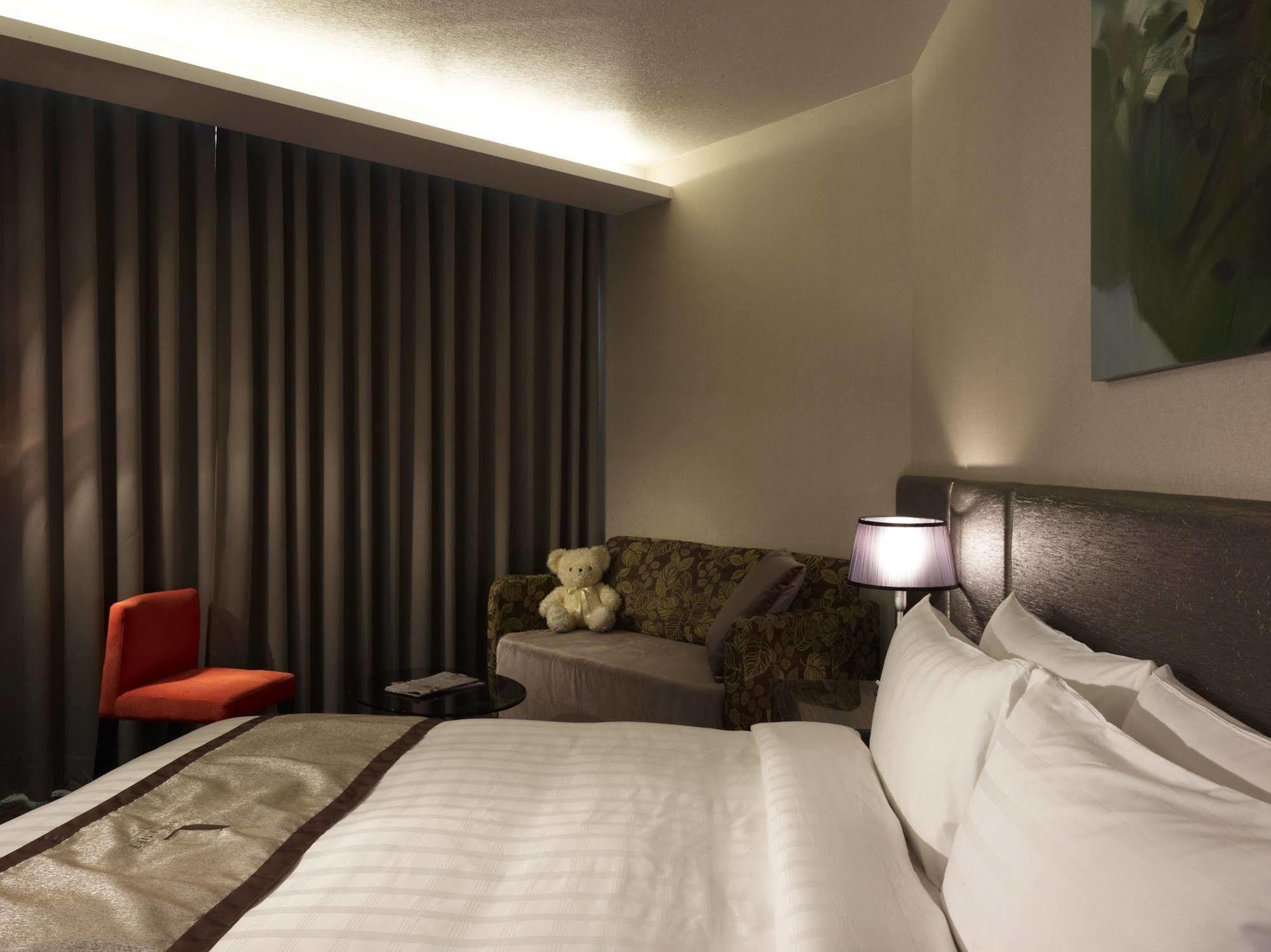 Hotel Geight Тайпей Екстериор снимка